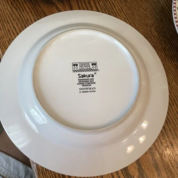 Sakura Snowman Debbie Mumm Set- 4 Christmas 8 1/4" Lunch Salad Plates Stoneware - Picture 8 of 11